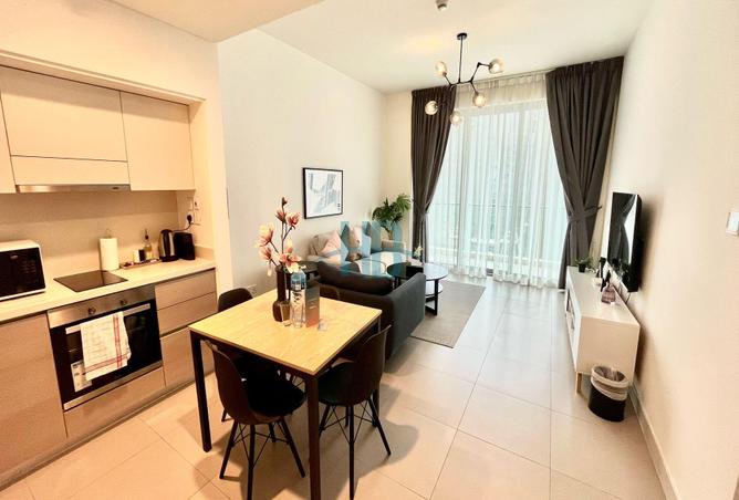 956339 - Property Image 3
