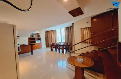 Apartment - 2 Bedrooms - 2 Bathrooms for rent in Al Juffair - Capital Governorate