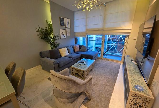 988125 - Property Main Image