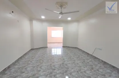 Empty Room image for: Apartment - 2 Bedrooms - 1 Bathroom for rent in Sitra - Central Governorate, Image 1