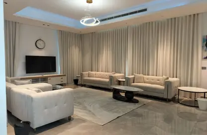 Villa - 3 Bedrooms - 4 Bathrooms for rent in Janabiya - Northern Governorate