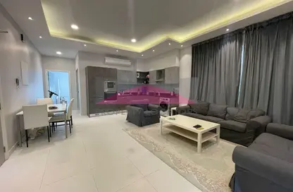 شقة - 2 غرف نوم - 2 حمامات للايجار في الجنبية - المحافظة الشمالية