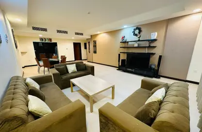 شقة - 2 غرف نوم - 3 حمامات للايجار في الجفير - محافظة العاصمة