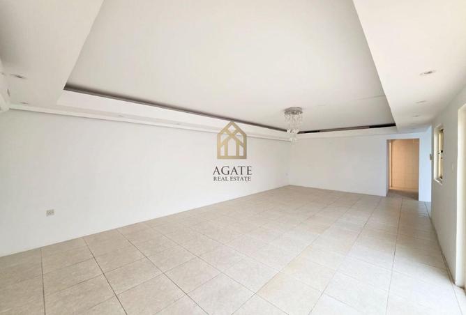 984250 - Property Image 3