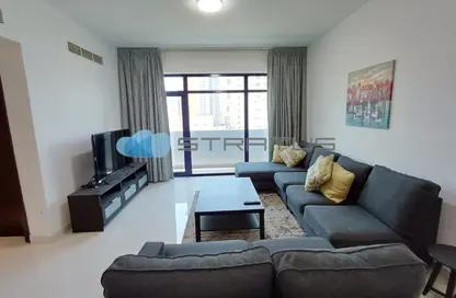 Apartment - 2 Bedrooms - 2 Bathrooms for rent in Al Juffair - Capital Governorate