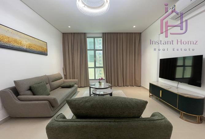 989337 - Property Image 2