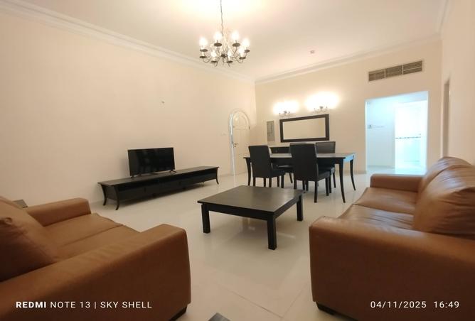 968834 - Property Image 2