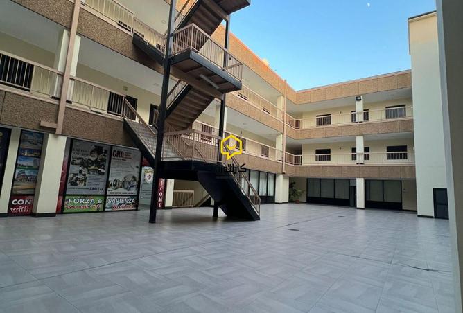 970303 - Property Image 3