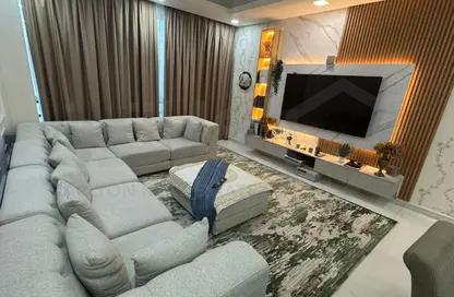 Apartment - 2 Bedrooms - 3 Bathrooms for sale in Al Juffair - Capital Governorate