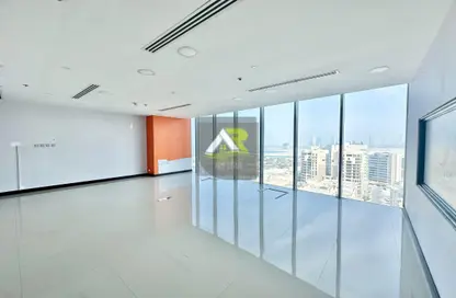 Office Space - Studio - 2 Bathrooms for rent in Seef - Capital Governorate