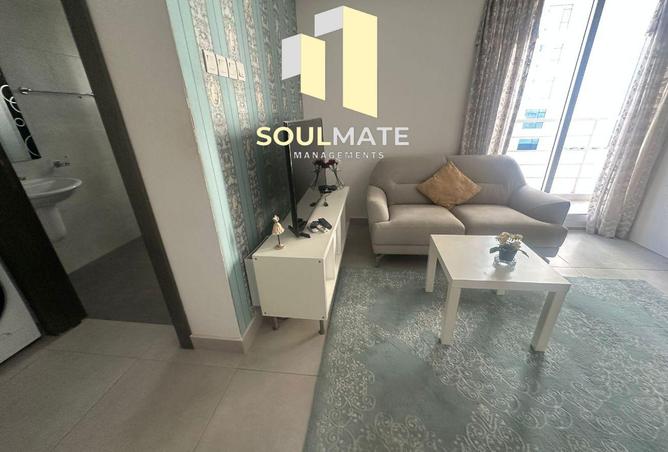 975818 - Property Image 2