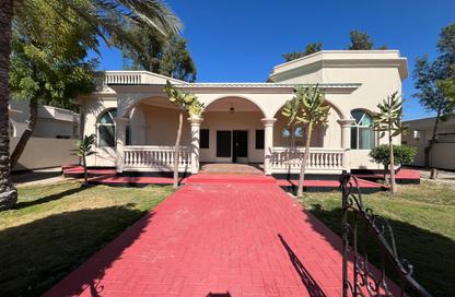 Villa - 4 Bedrooms - 4 Bathrooms for rent in Saar - Northern Governorate