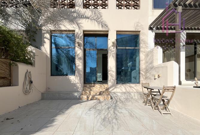 979550 - Property Image 2