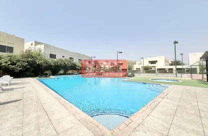 Villa - 4 Bedrooms - 5 Bathrooms for rent in Janabiya - Northern Governorate