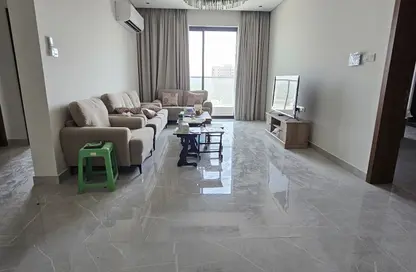 Apartment - 2 Bedrooms - 2 Bathrooms for rent in Mahooz - Manama - Capital Governorate