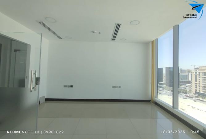 958818 - Property Image 2