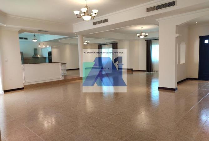 975777 - Property Main Image