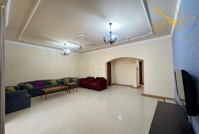965576 - Property Image 2