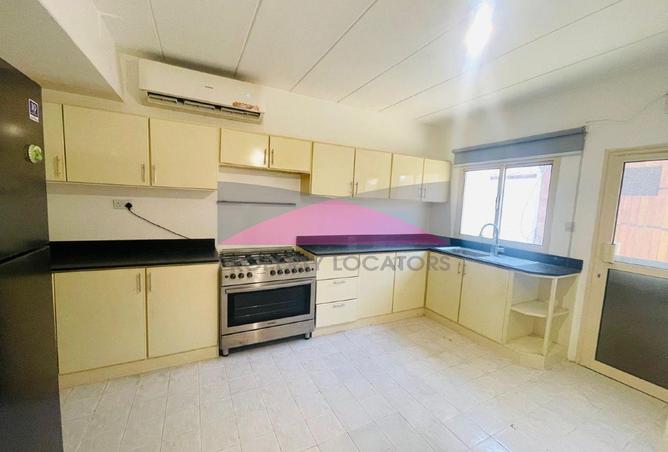 963873 - Property Image 3