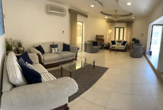 954758 - صورة العقار 2