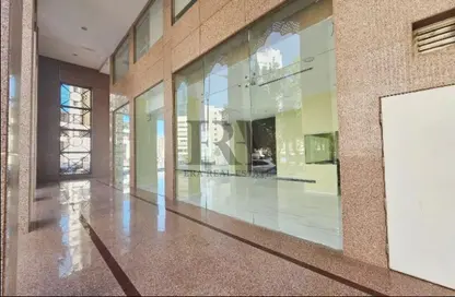Show Room - Studio for rent in Diplomatic Area - Manama - Capital Governorate