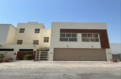 Villa - 4 Bedrooms - 6 Bathrooms for sale in Hidd - Muharraq Governorate