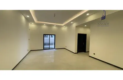 شقة - 3 غرف نوم - 3 حمامات للبيع في الرفاع الشرقي - الرفاع - المحافظة الجنوبية