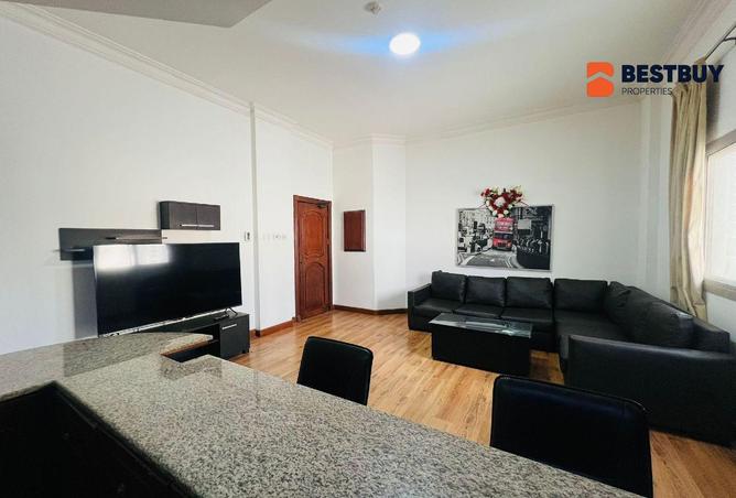 992381 - Property Image 2