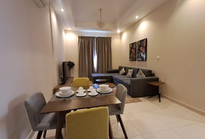 958136 - Property Image 2