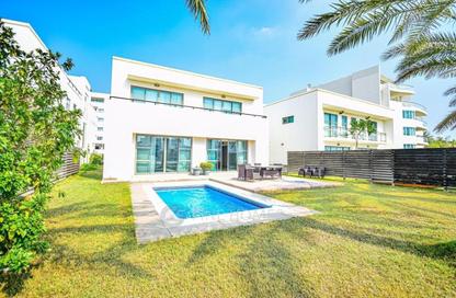 Villa - 6 Bedrooms - 7 Bathrooms for rent in Tala Island - Amwaj Islands - Muharraq Governorate
