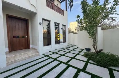 فيلا - 4 غرف نوم - 4 حمامات للبيع في النور - ديار المحرق - المحرق