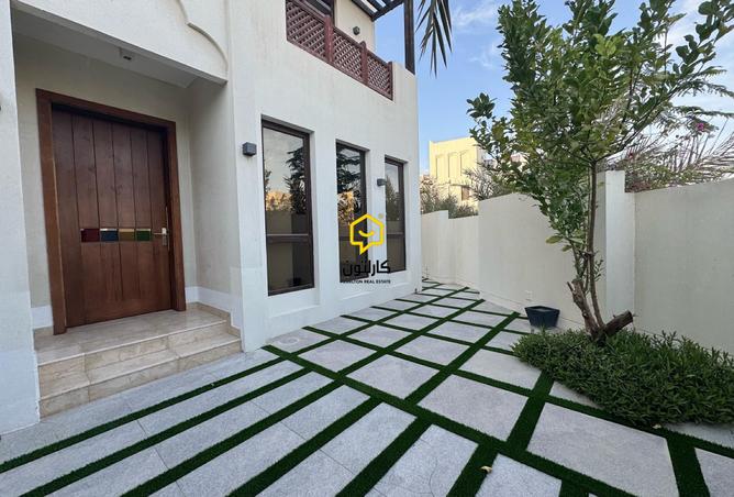 916602 - Property Main Image