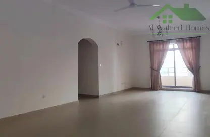 Apartment - 3 Bedrooms - 2 Bathrooms for rent in Hidd - Muharraq Governorate