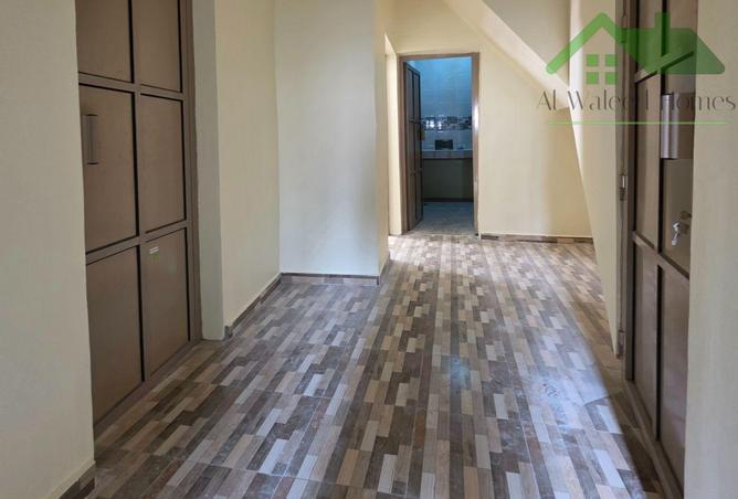 983259 - Property Image 2