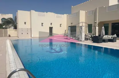 Compound - 4 Bedrooms - 5 Bathrooms for rent in Hamala - Northern Governorate