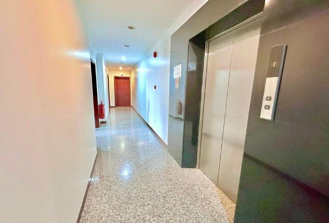802399 - Property Image 2