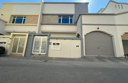 Villa - 4 Bedrooms - 6 Bathrooms for sale in Riffa - Southern Governorate