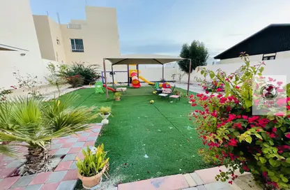 Garden image for: Apartment - 2 Bedrooms - 3 Bathrooms for rent in Janabiya - Northern Governorate, Image 1
