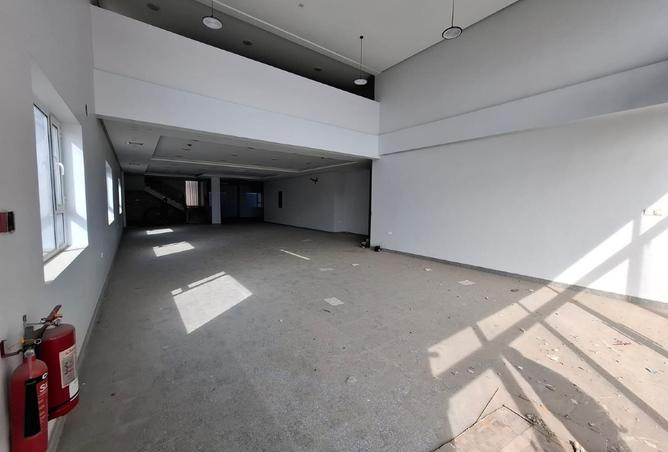 977833 - Property Image 3