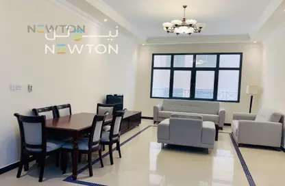 Apartment - 2 Bedrooms - 2 Bathrooms for rent in Al Juffair - Capital Governorate