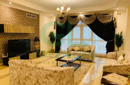 Apartment - 3 Bedrooms - 3 Bathrooms for sale in Al Juffair - Capital Governorate