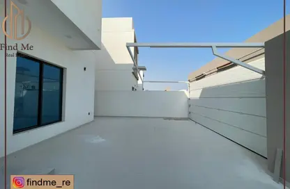 فيلا - 6 غرف نوم - 7 حمامات للبيع في عسكر - المحافظة الجنوبية