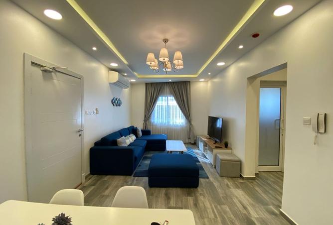 983914 - Property Image 3