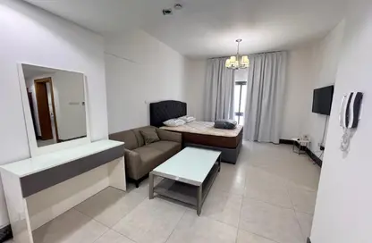 Apartment - Studio - 1 Bathroom for rent in Al Juffair - Capital Governorate