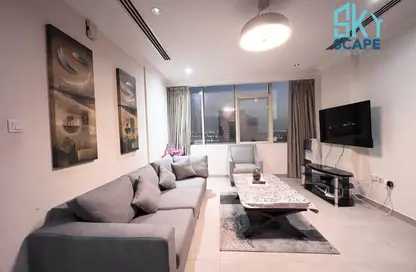 Apartment - 1 Bedroom - 2 Bathrooms for sale in Al Juffair - Capital Governorate