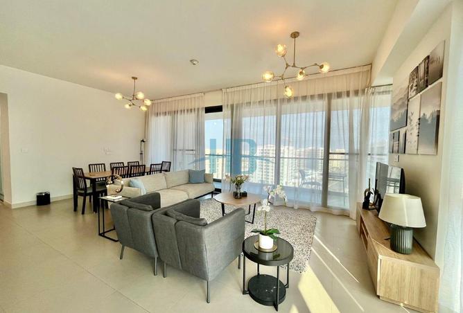 977746 - Property Image 2