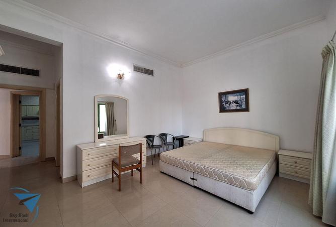 960815 - Property Image 3