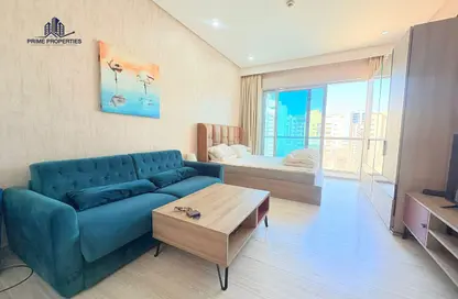 Apartment - Studio - 1 Bathroom for rent in Al Juffair - Capital Governorate