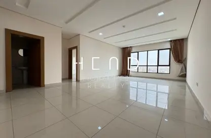 Apartment - 2 Bedrooms - 3 Bathrooms for rent in Al Bahair - Riffa - Southern Governorate