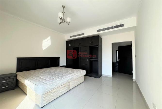 981365 - Property Image 3